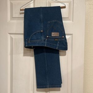 Wrangler 13mwz